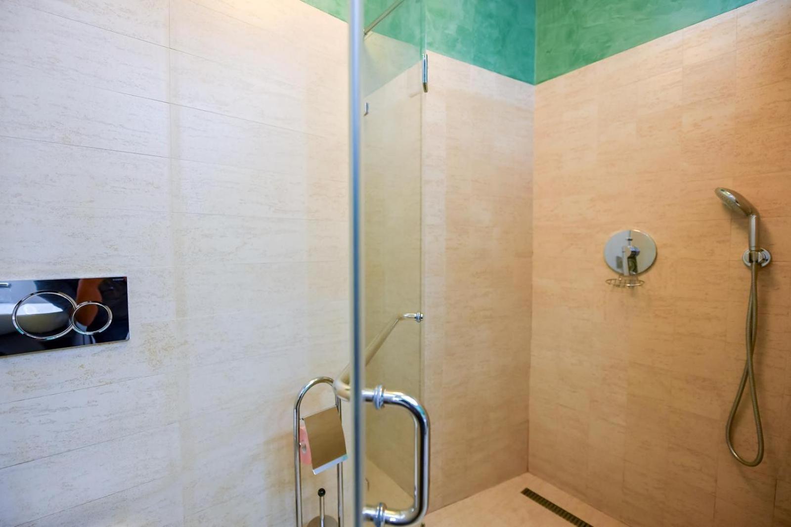 Luxury Apartment ブラショフ エクステリア 写真