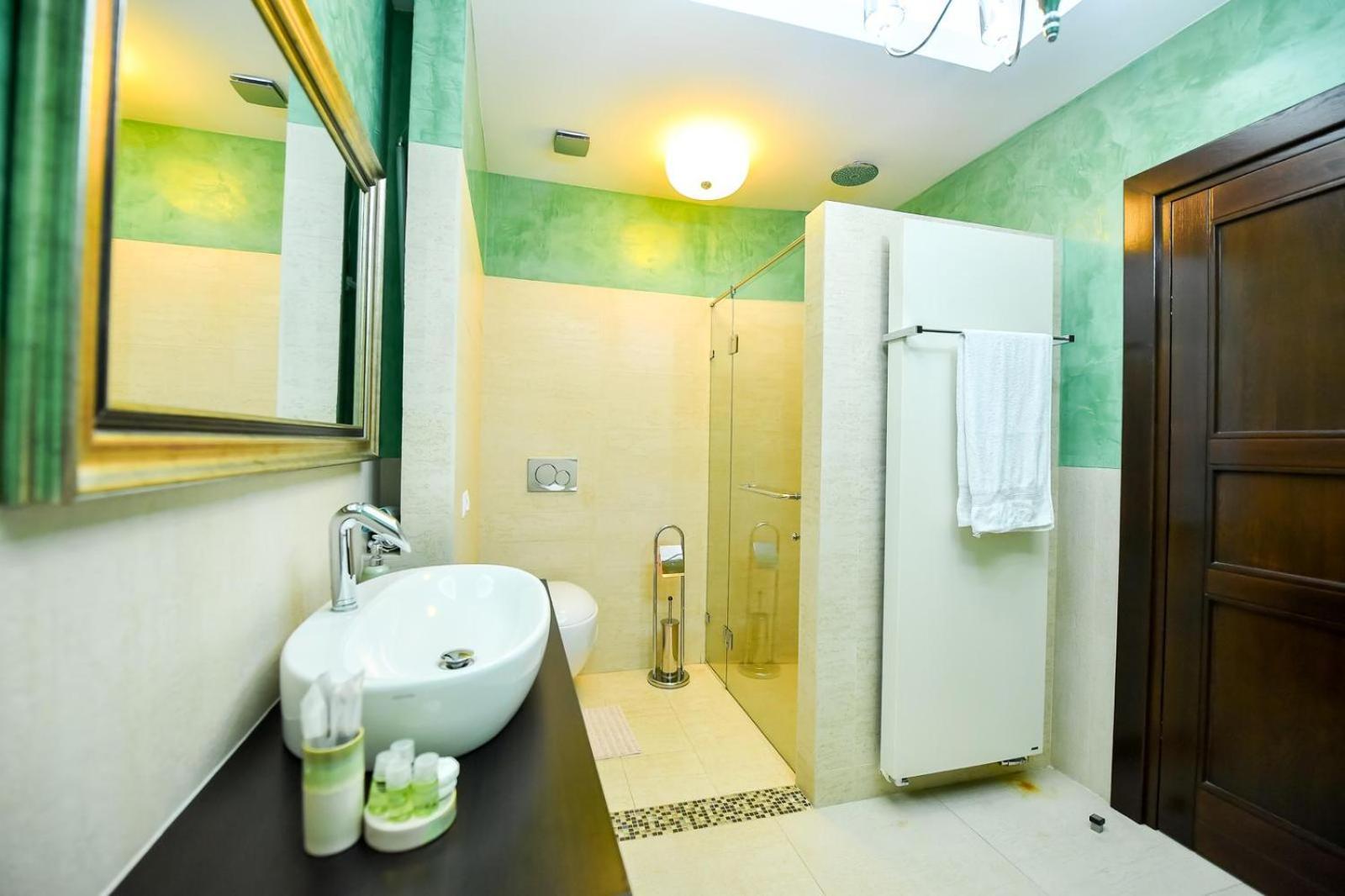 Luxury Apartment ブラショフ エクステリア 写真